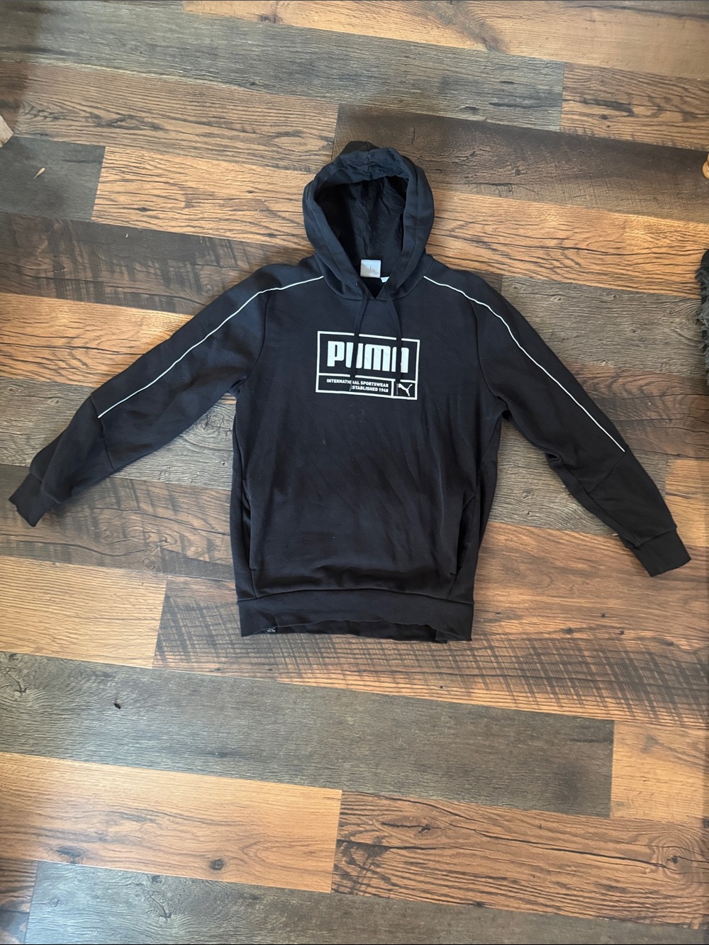PUMA Black Hoodie with White Logo and Piping